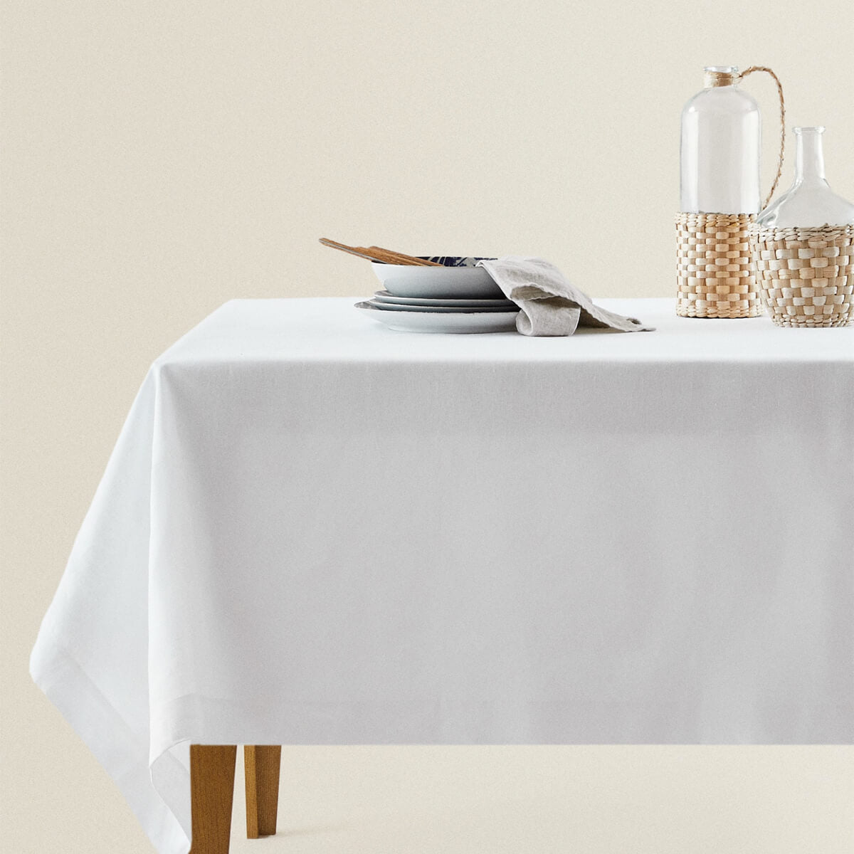 Basic Cotton Tablecloth