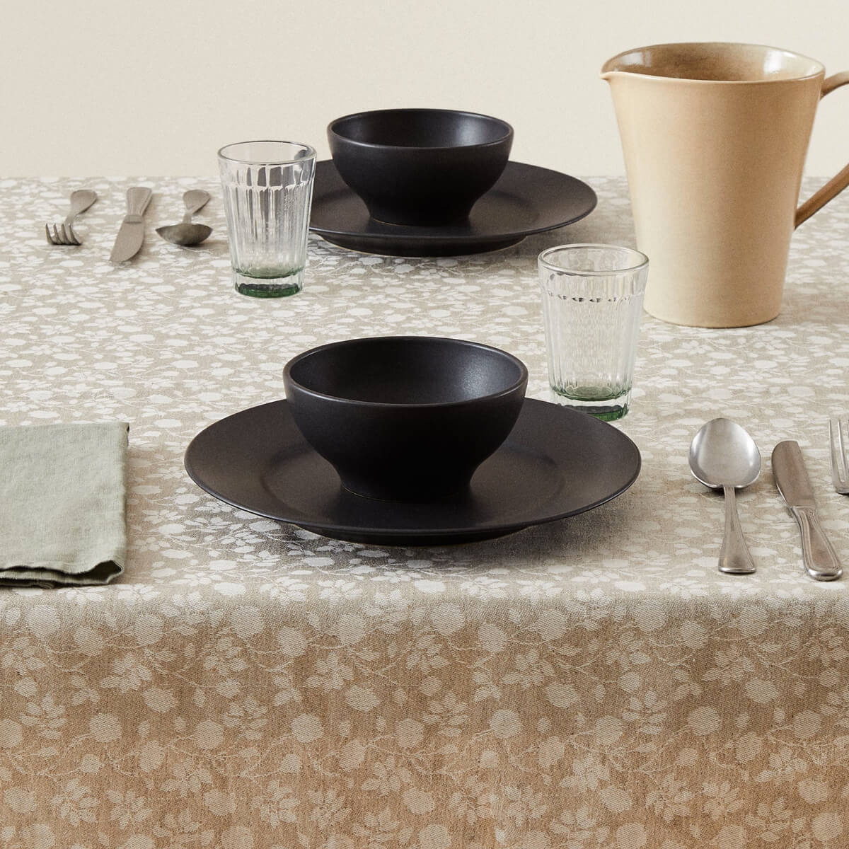 Vintage Floral Print Tablecloth