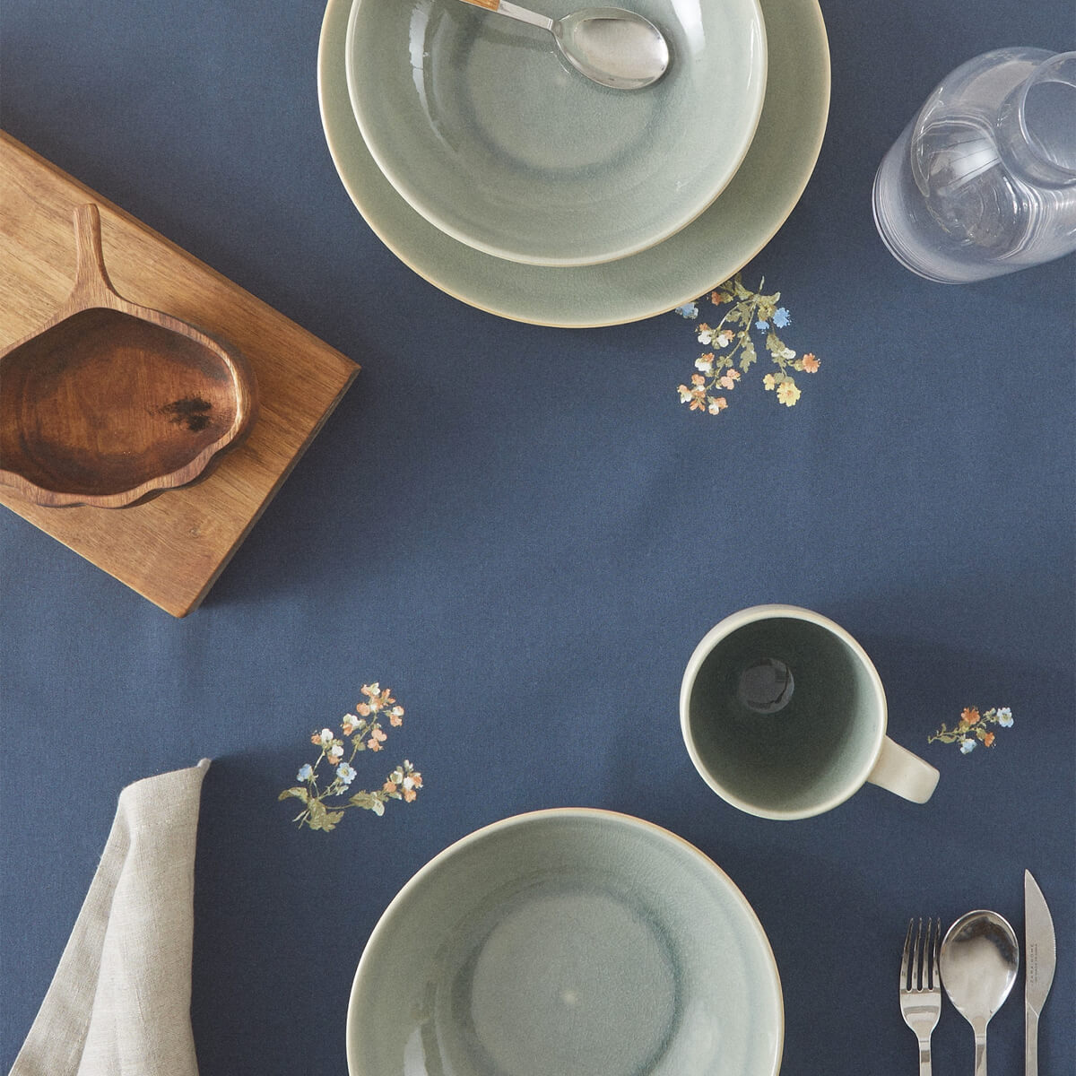 Mini Floral Tablecloth