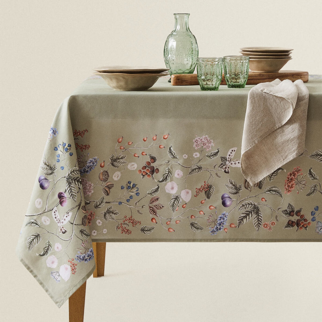 Floral Print Tablecloth