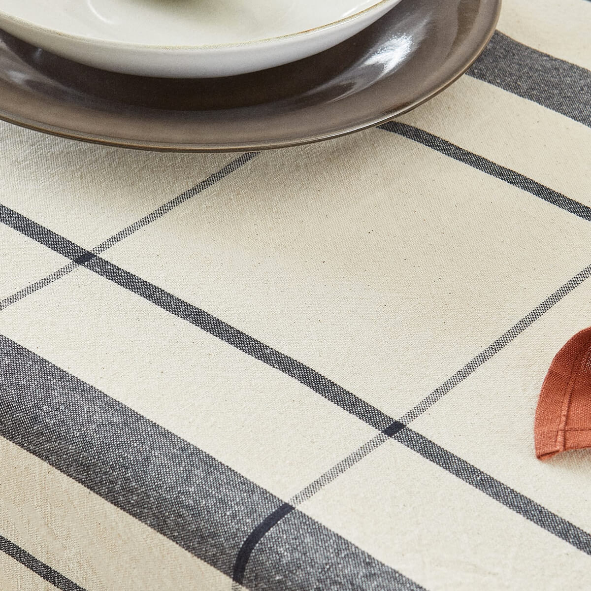 Modern Checked Tablecloth