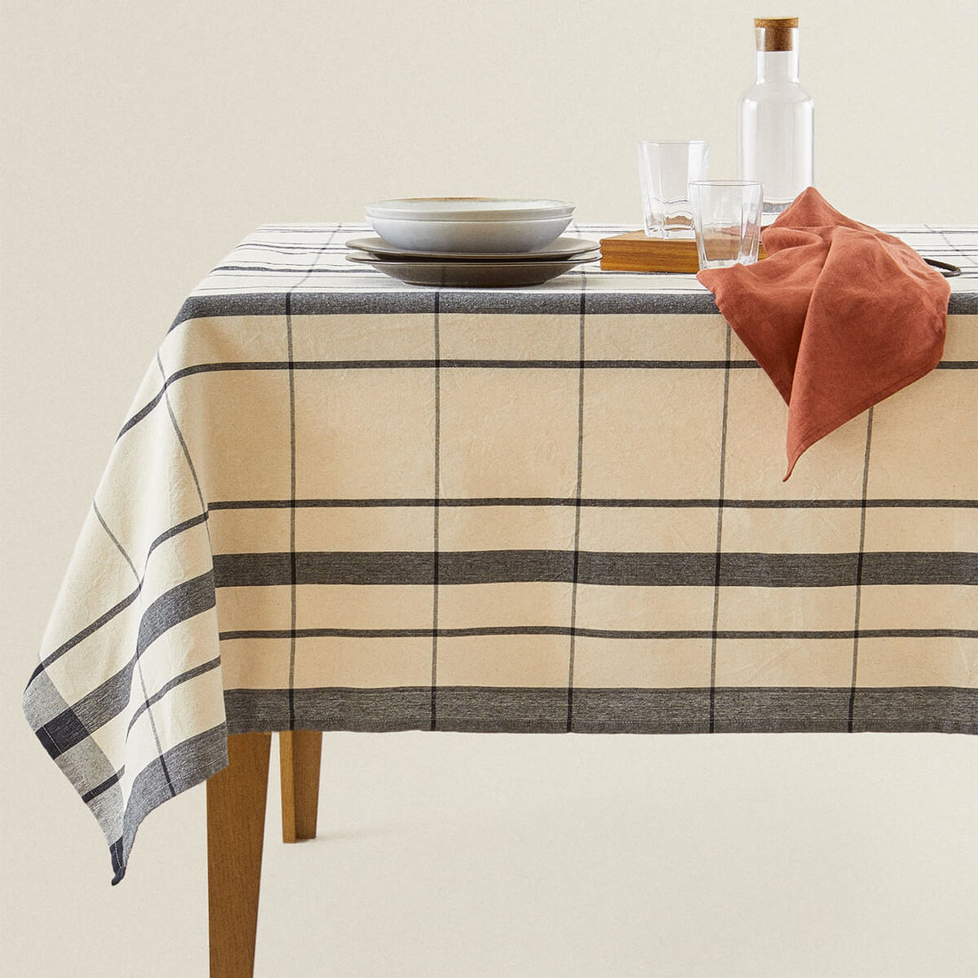 Modern Checked Tablecloth